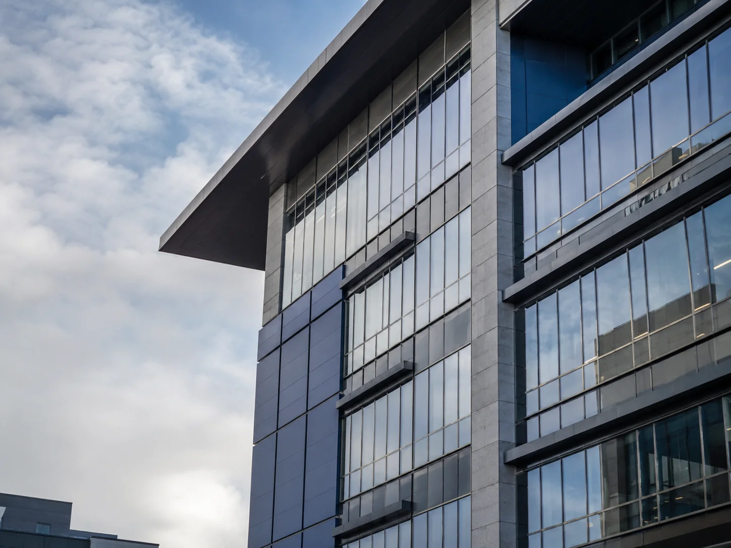 Contemporary commercial building architecture